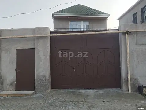 Satılır 7 otaqlı həyət evi