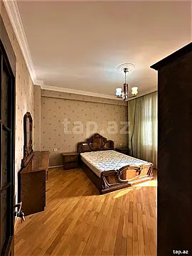 Satılır 3 otaqlı yeni tikili 121 m²