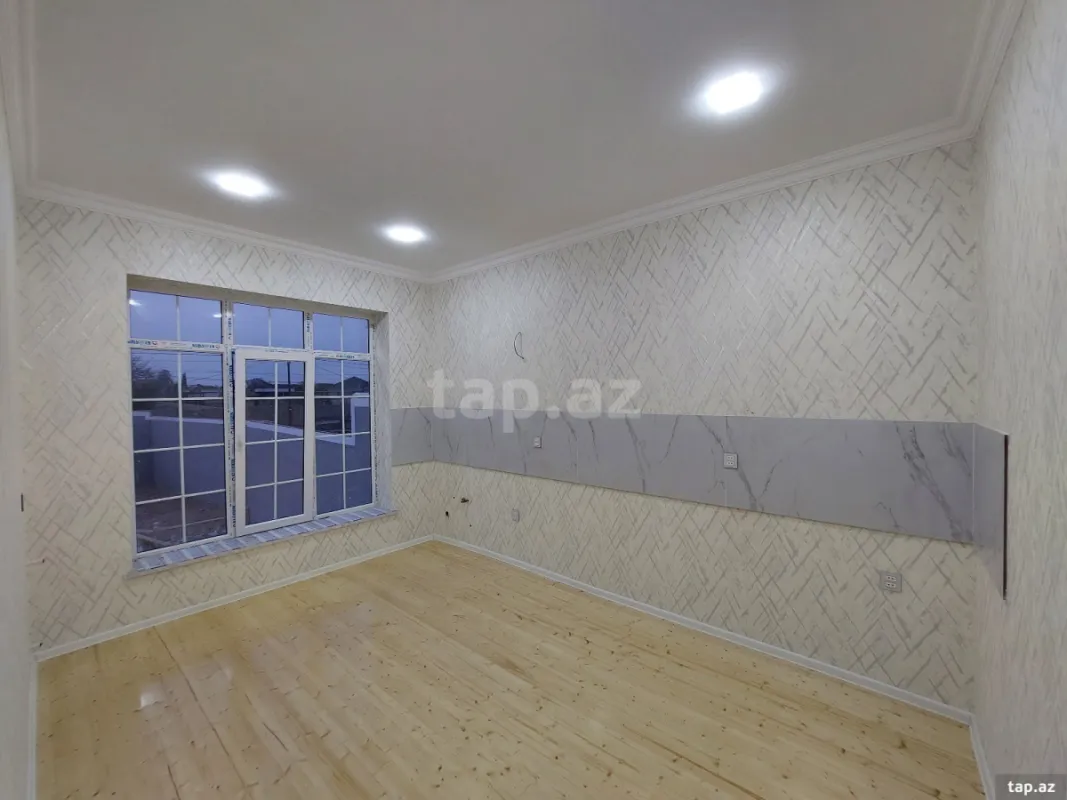 Satılır 4 otaqlı həyət evi