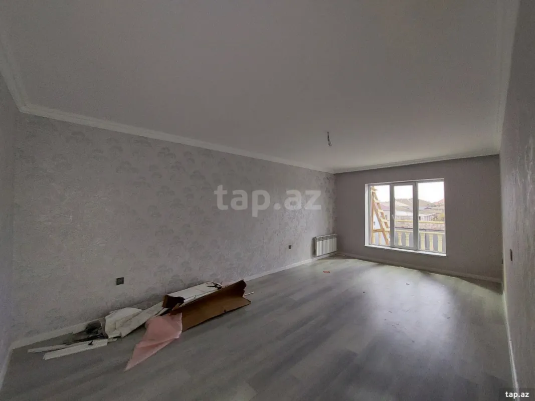 Satılır 4 otaqlı həyət evi