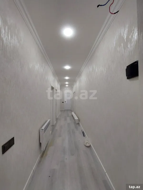 Satılır 4 otaqlı həyət evi