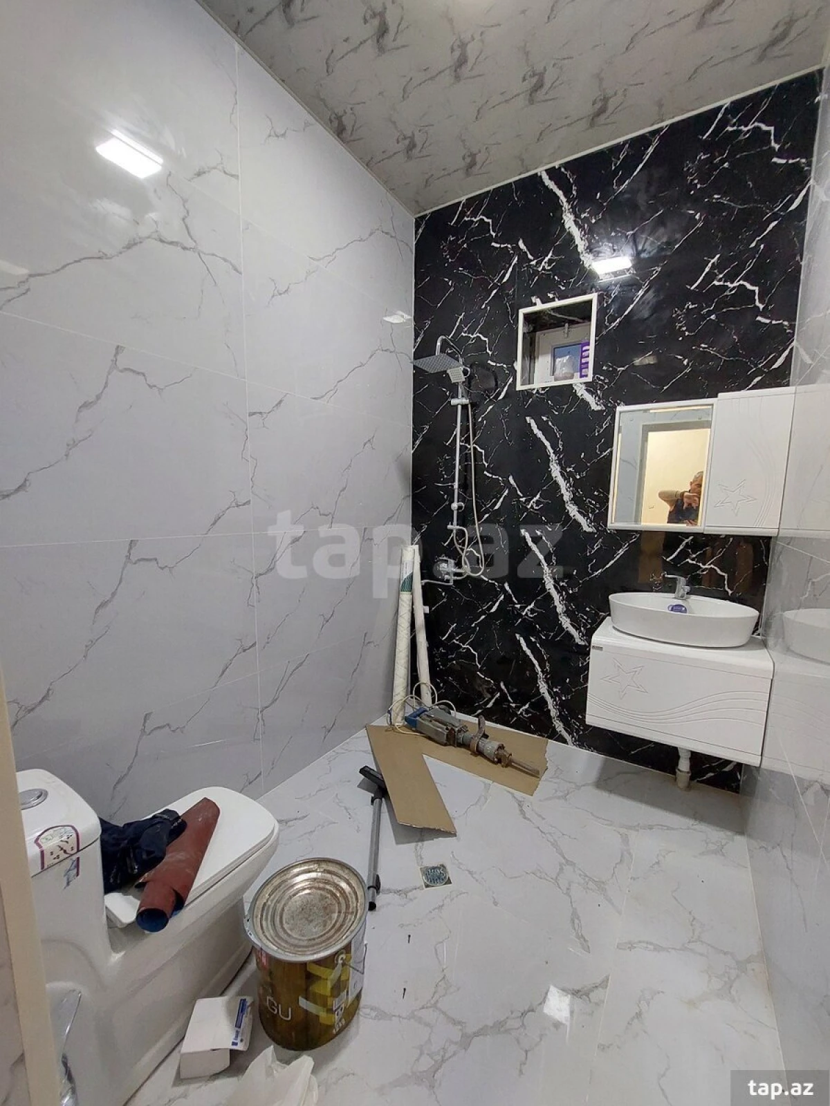 Satılır 4 otaqlı həyət evi