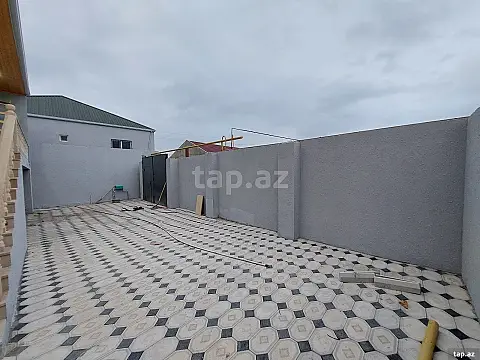 Satılır 4 otaqlı həyət evi