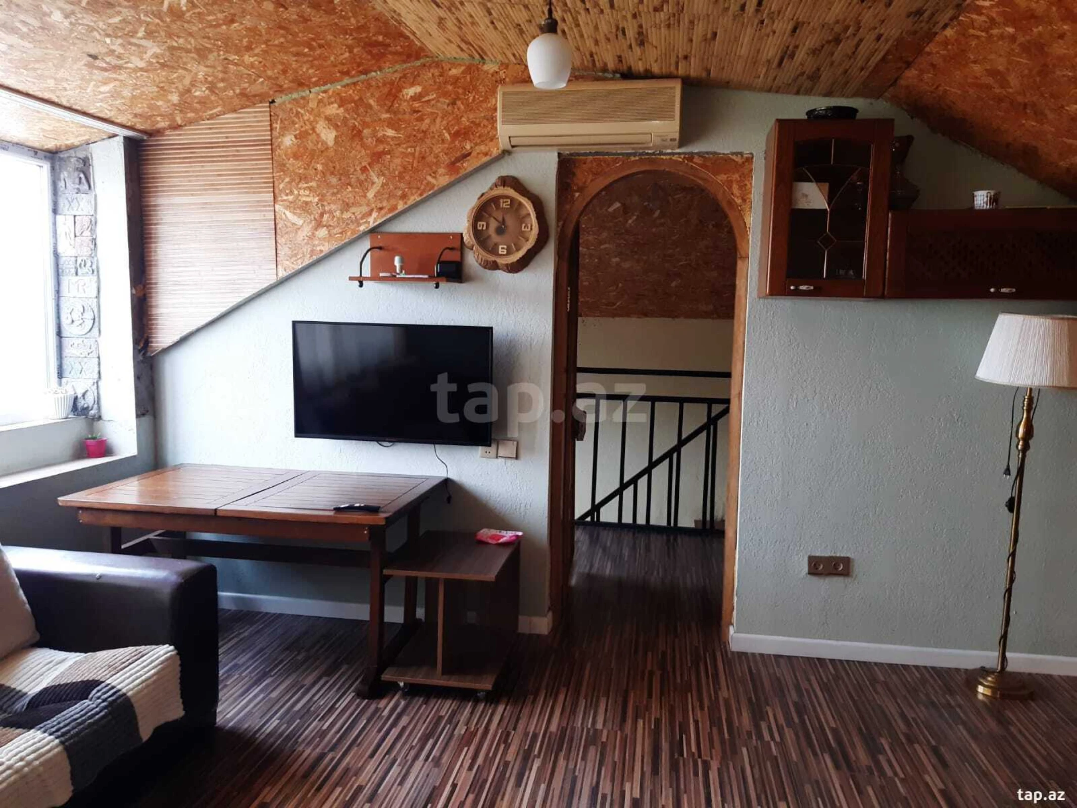 Satılır 6 otaqlı həyət evi