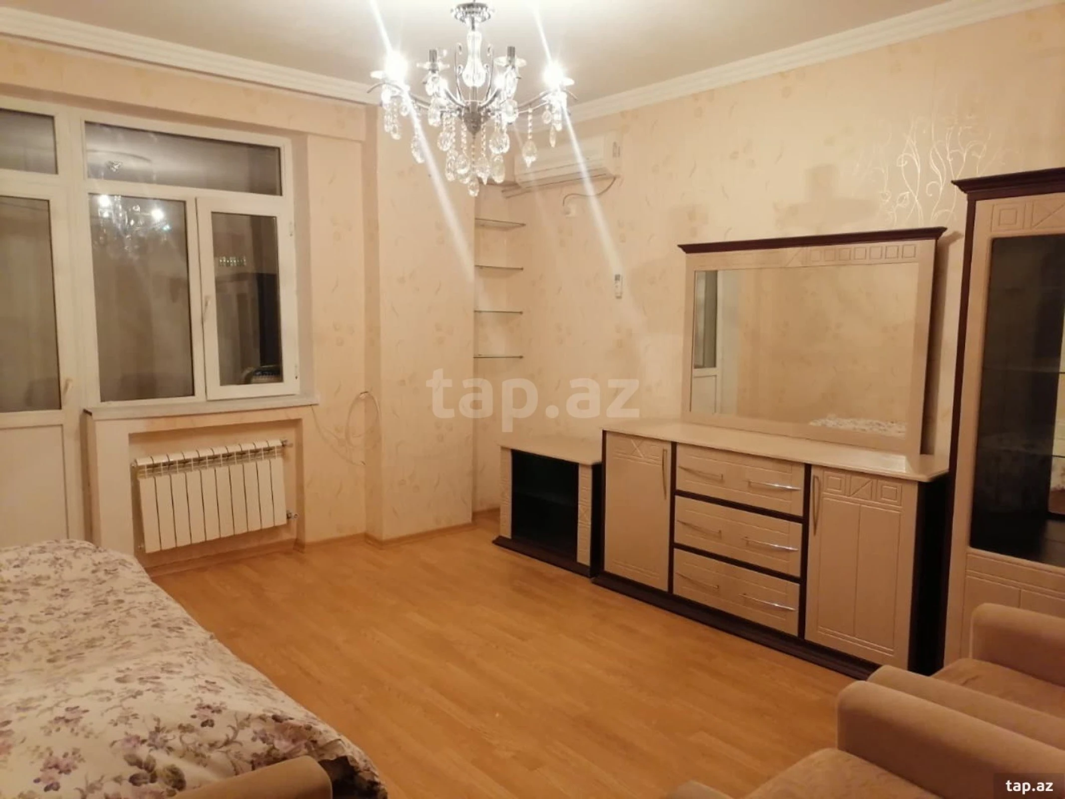 Kirayə verilir 2 otaqlı yeni tikili 70 m²