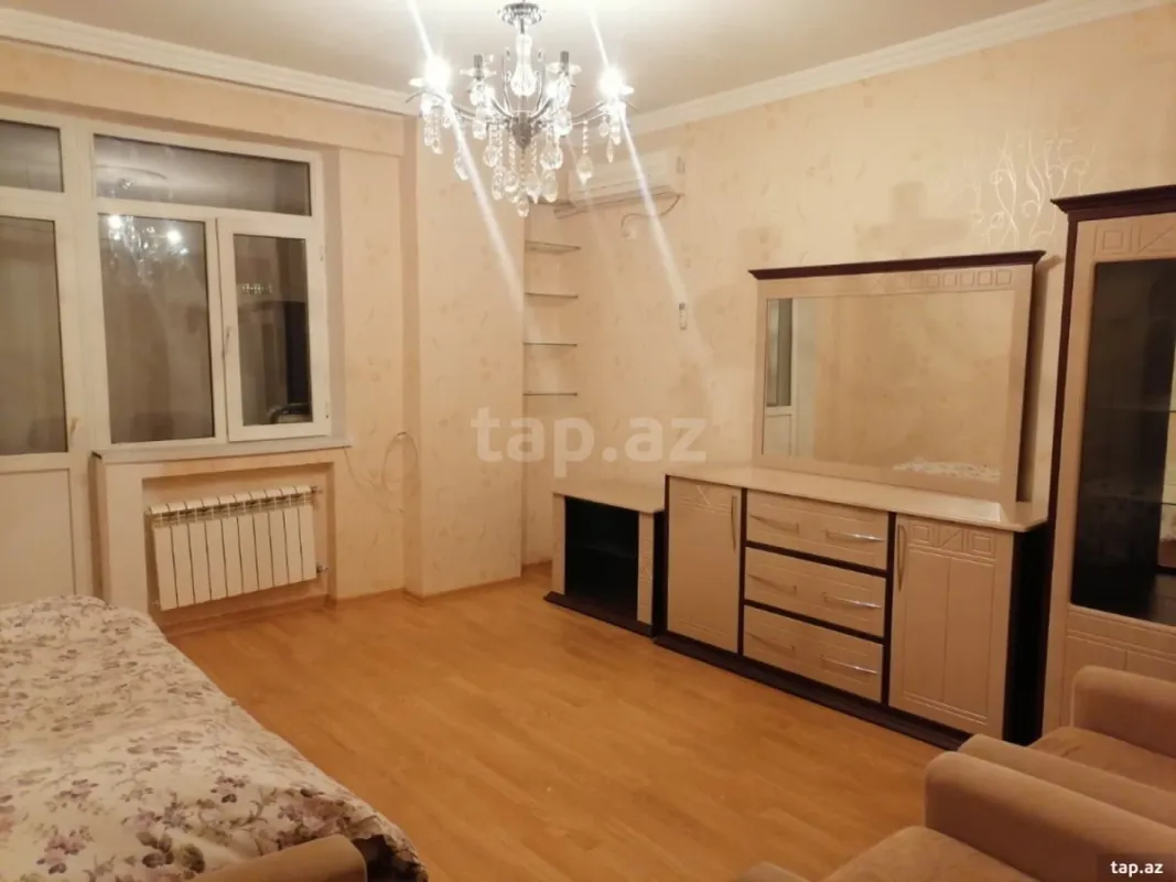 Kirayə verilir 2 otaqlı yeni tikili 70 m²