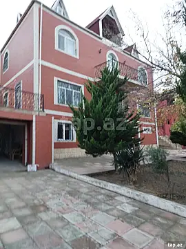 Satılır 5 otaqlı həyət evi