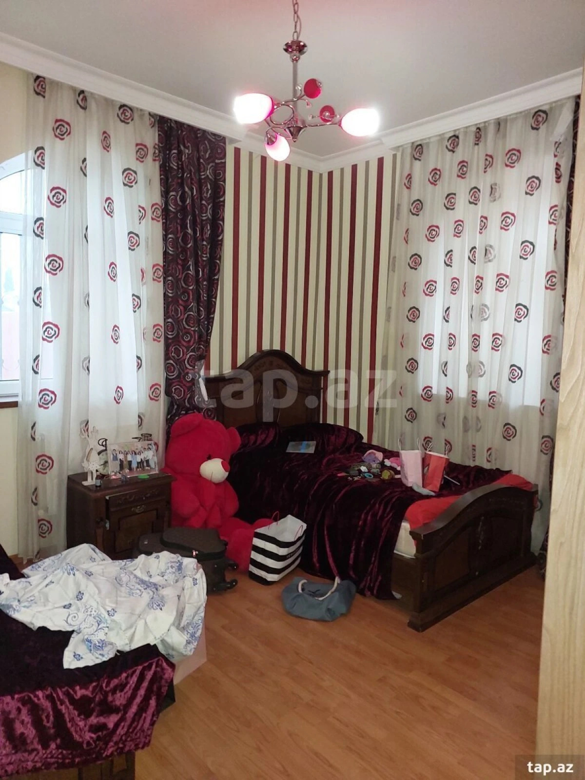 Satılır 5 otaqlı həyət evi