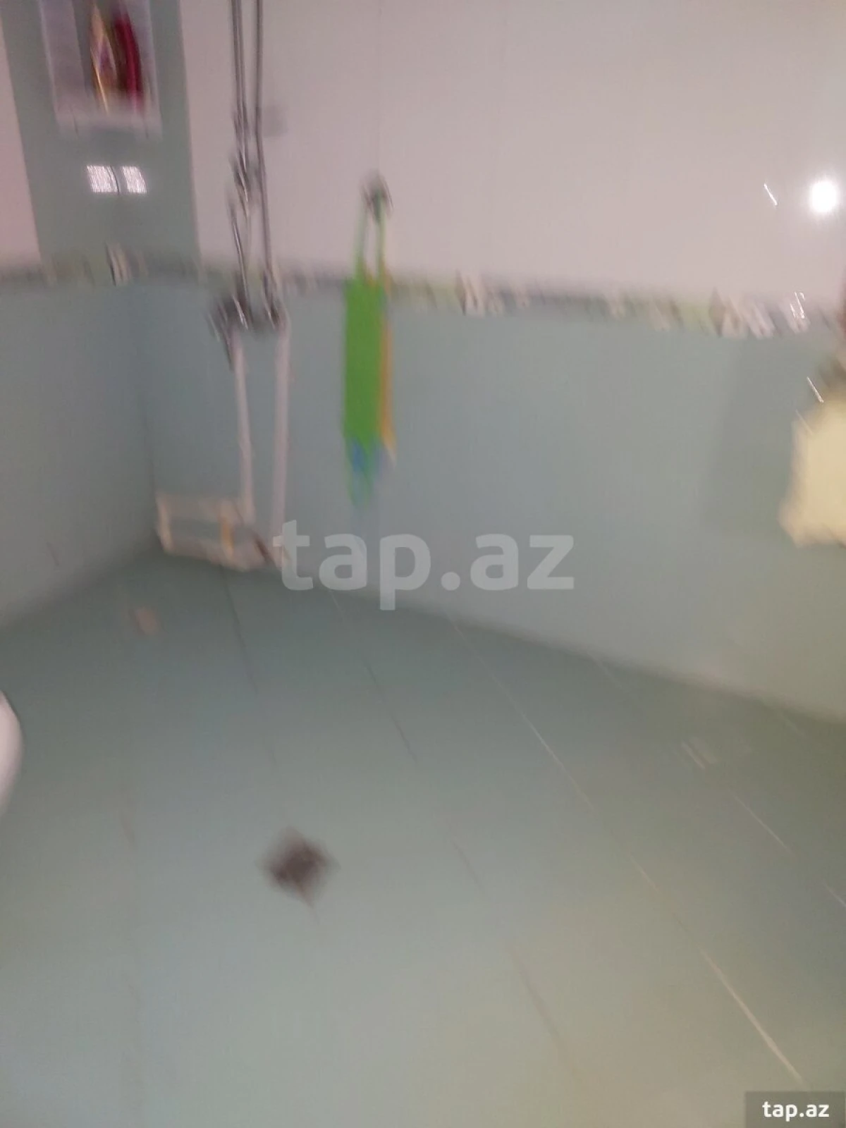 Satılır 5 otaqlı həyət evi