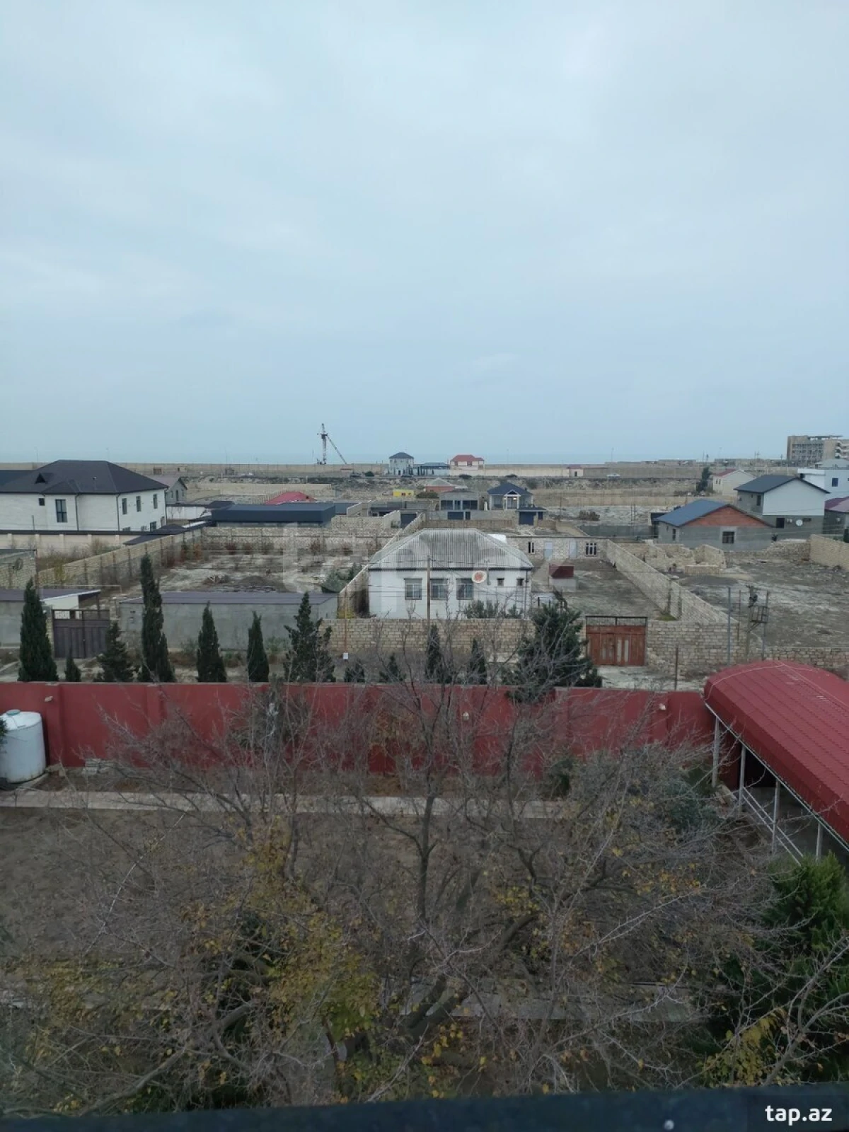 Satılır 5 otaqlı həyət evi