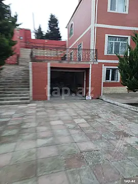 Satılır 5 otaqlı həyət evi