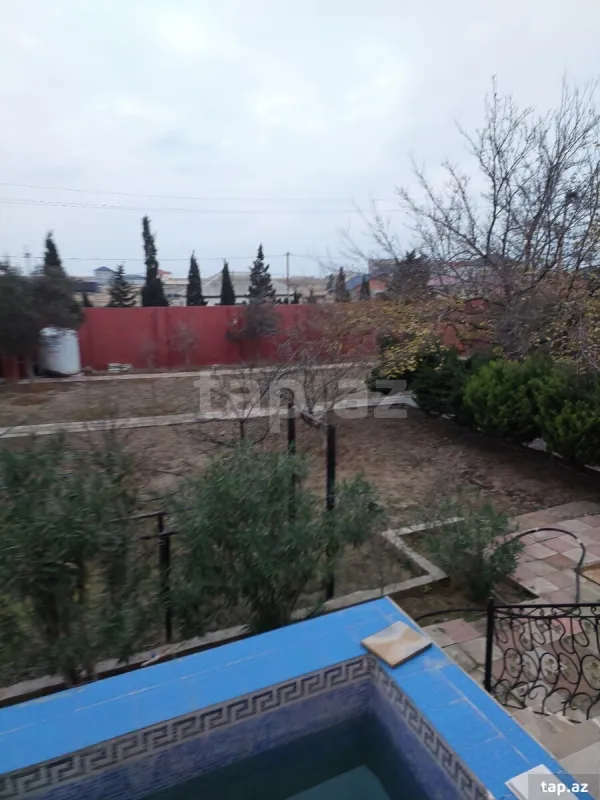 Satılır 5 otaqlı həyət evi