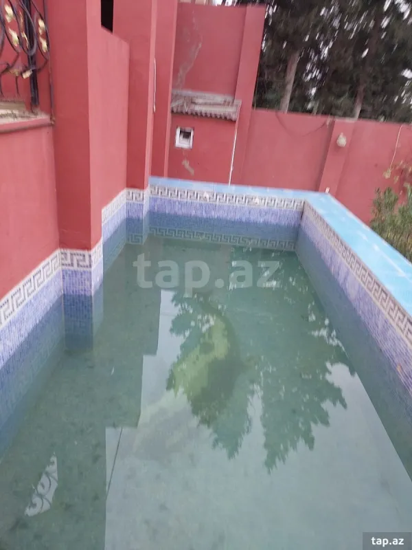 Satılır 5 otaqlı həyət evi