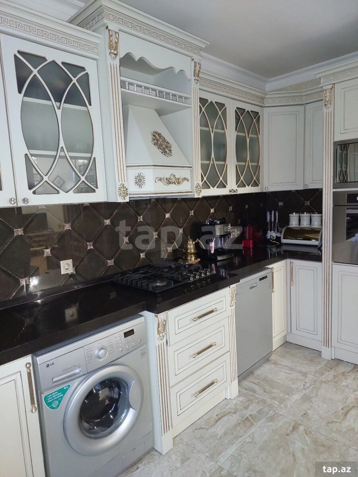 Satılır 5 otaqlı həyət evi