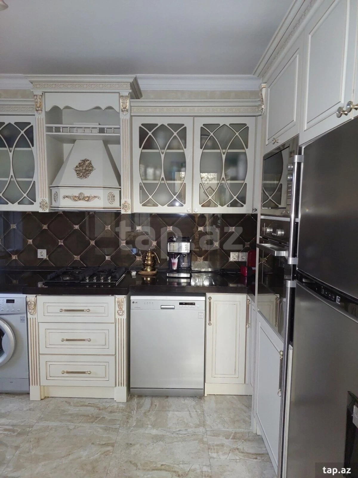 Satılır 5 otaqlı həyət evi