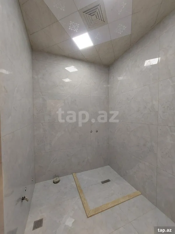 Satılır 3 otaqlı yeni tikili 61 m²