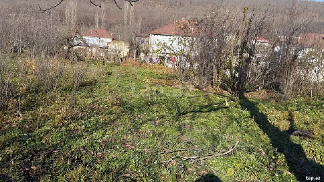 Satılır 6 otaqlı həyət evi