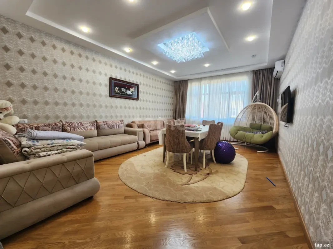 Satılır 5 otaqlı yeni tikili 240 m²