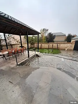 Satılır 5 otaqlı həyət evi