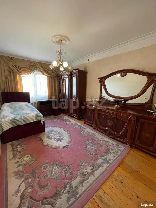 Satılır 3 otaqlı mənzil 90 m²