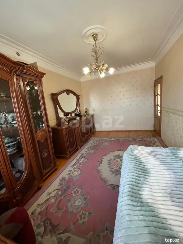 Satılır 3 otaqlı mənzil 90 m²