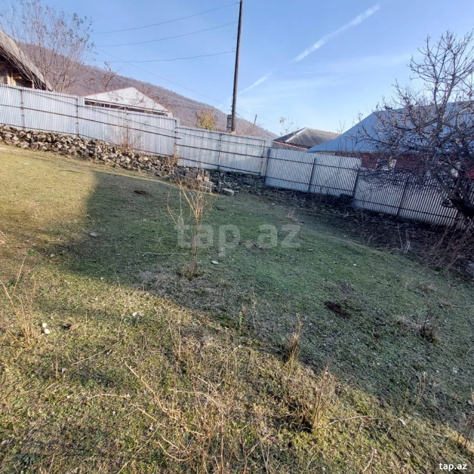 Satılır 5 otaqlı həyət evi 200 m²