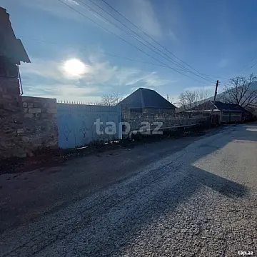 Satılır 5 otaqlı həyət evi 200 m²