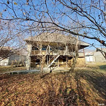 Satılır 5 otaqlı həyət evi 200 m² — Şəki 5 otaq 200.00 m²