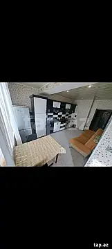 Kirayə verilir 2 otaqlı yeni tikili 70 m²