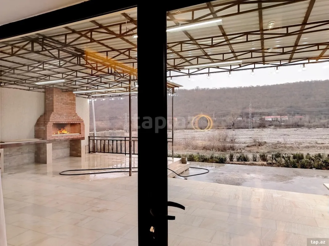 Kirayə verilir 3 otaqlı həyət evi 140 m²