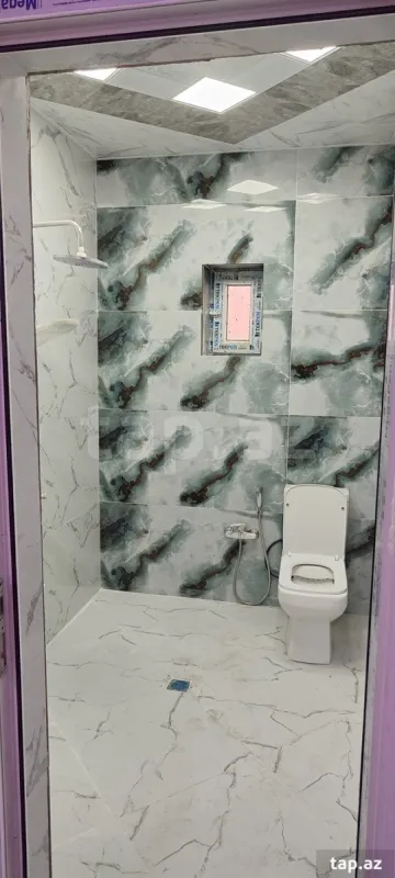 Satılır 5 otaqlı həyət evi