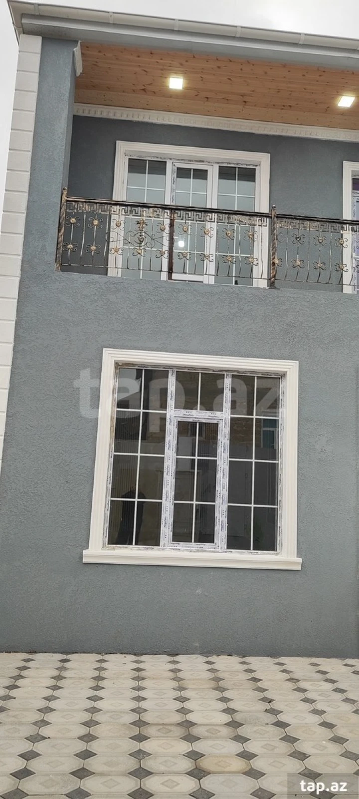 Satılır 5 otaqlı həyət evi