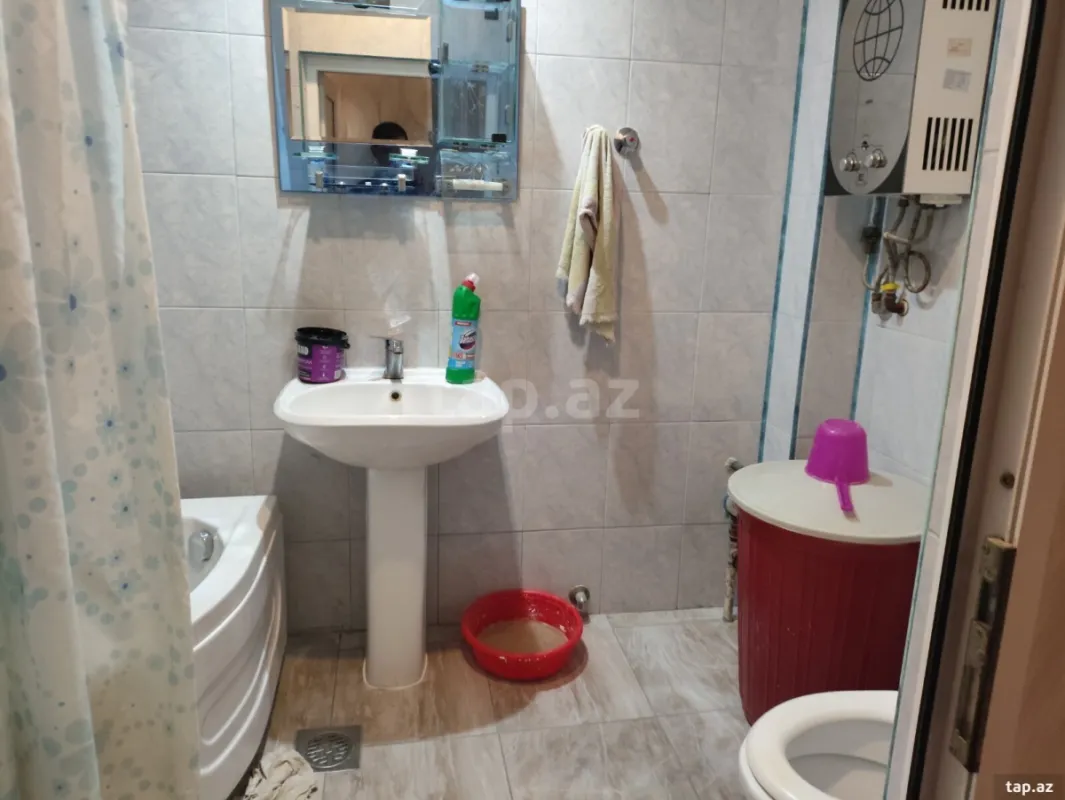 Kirayə verilir 2 otaqlı mənzil 45 m²