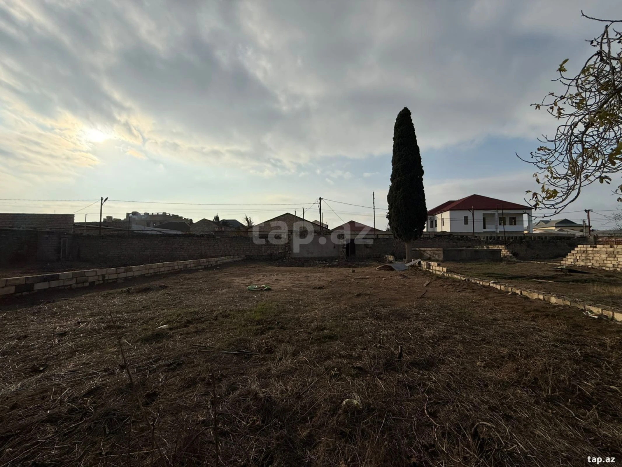 Satılır torpaq sahəsi