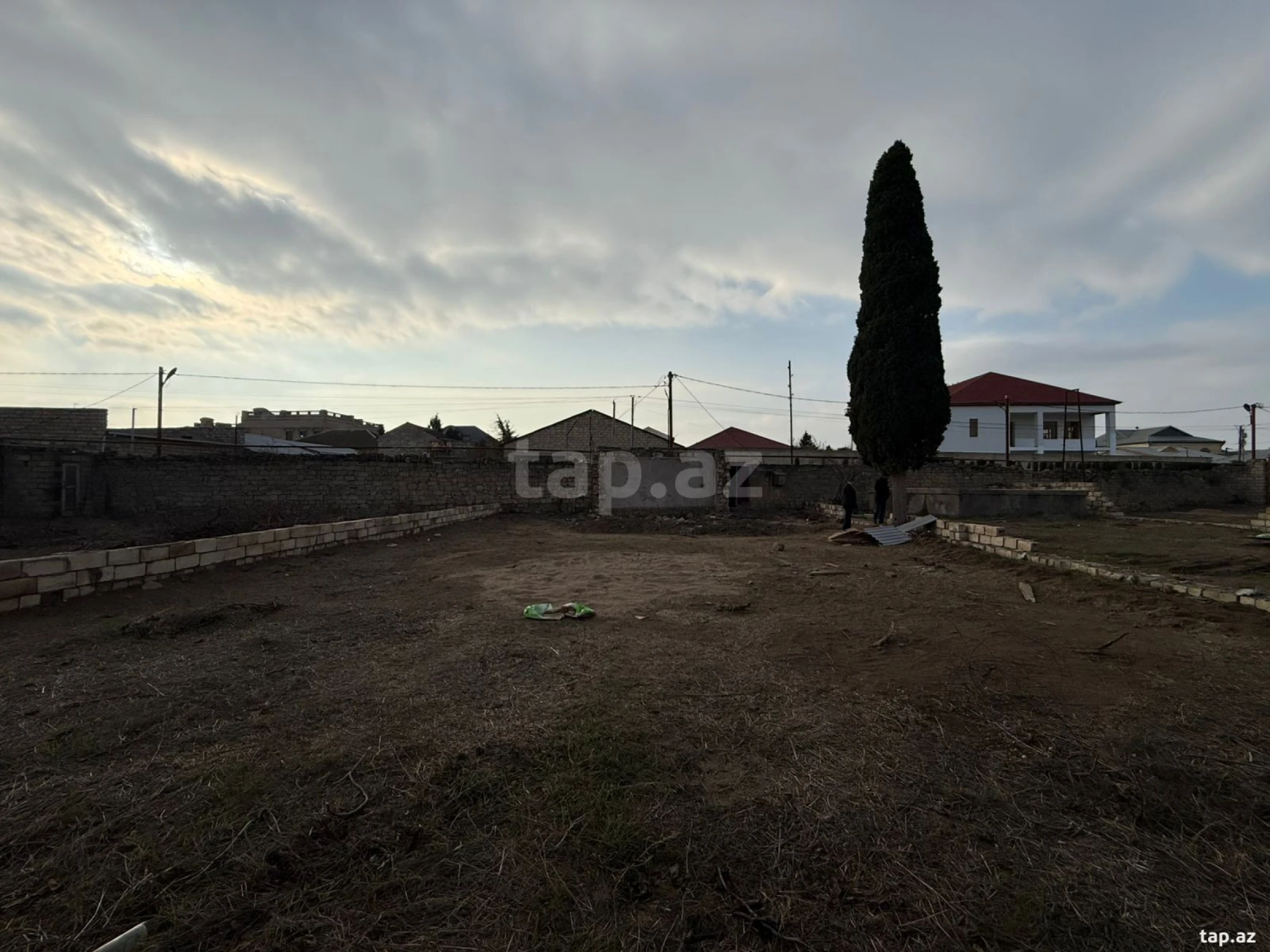 Satılır torpaq sahəsi