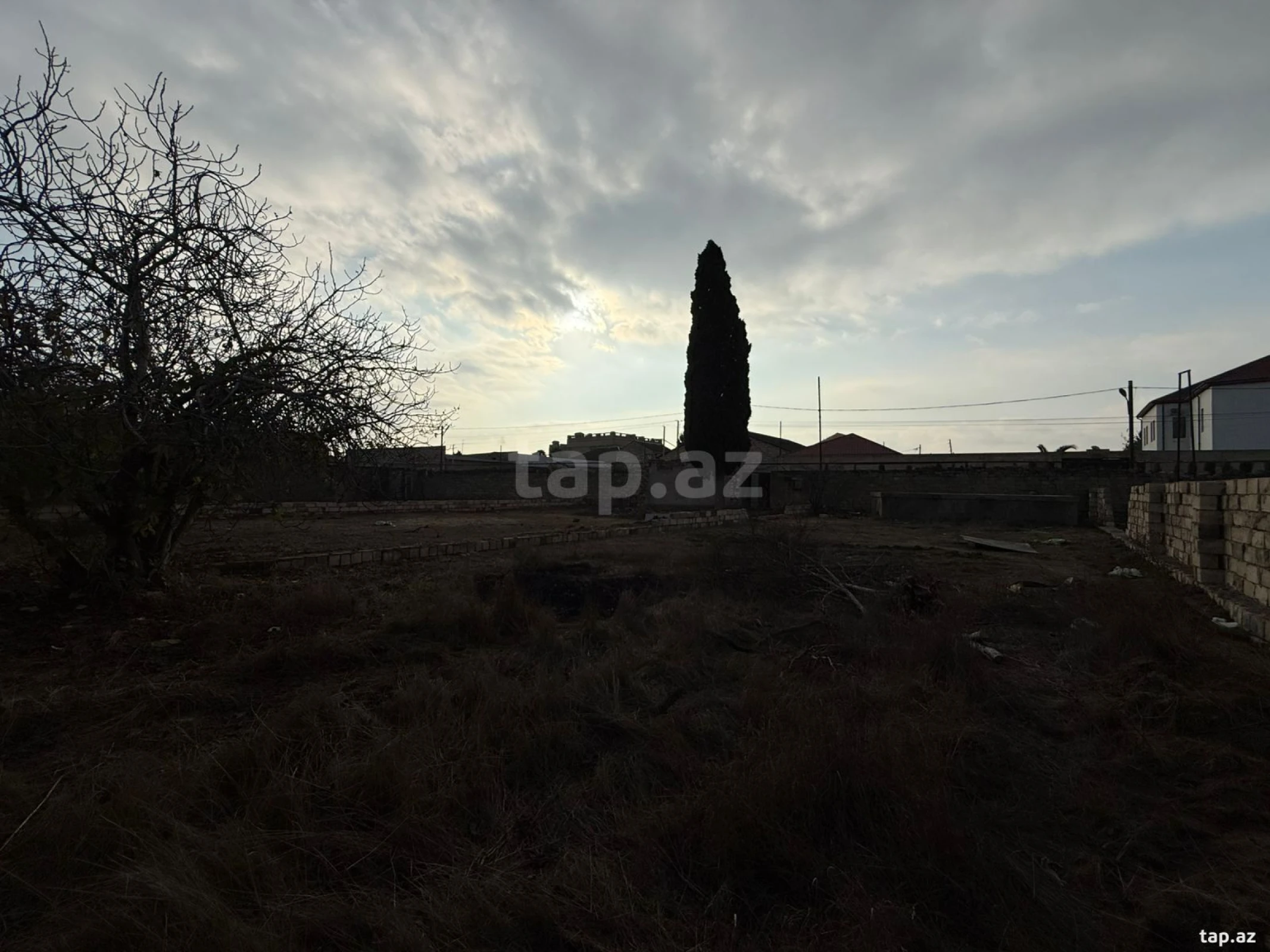 Satılır torpaq sahəsi