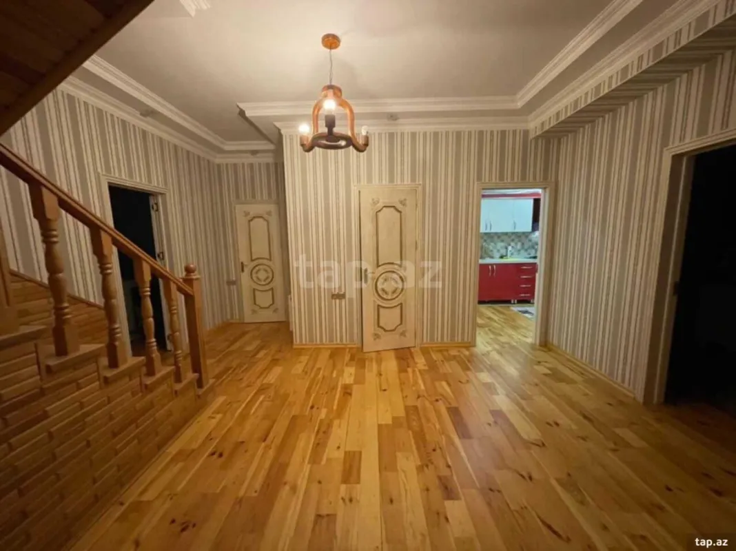 Kirayə verilir 6 otaqlı yeni tikili 240 m²