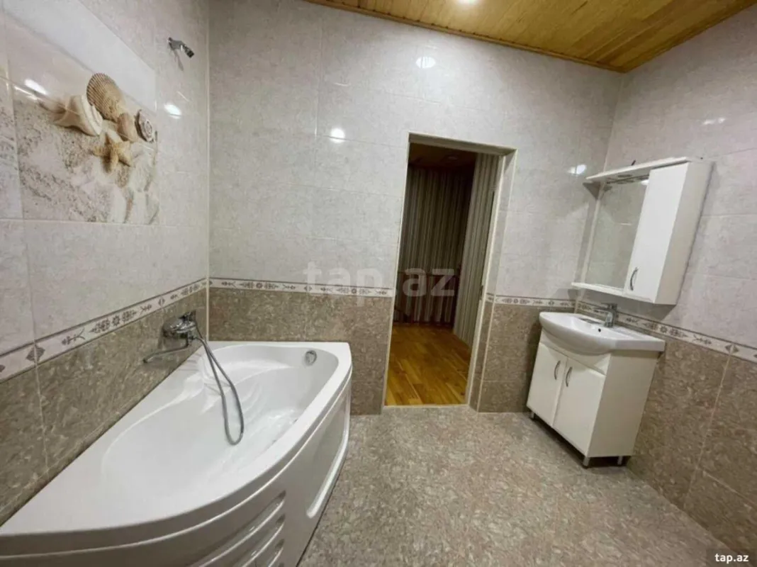 Kirayə verilir 6 otaqlı yeni tikili 240 m²