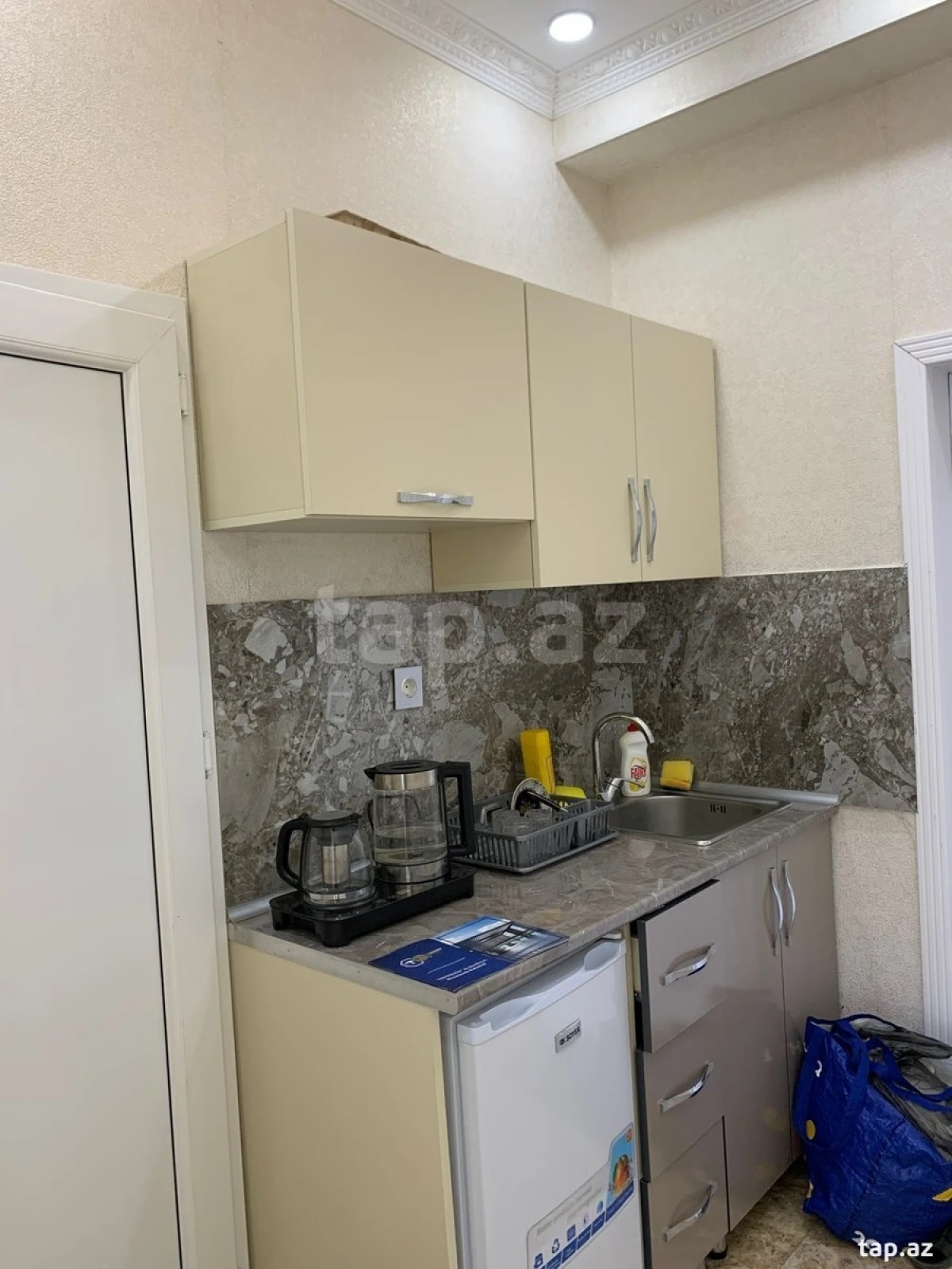 Kirayə verilir 1 otaqlı yeni tikili 40 m²