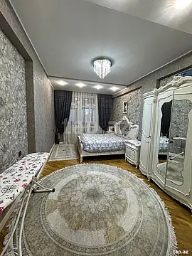 Satılır 3 otaqlı yeni tikili 135 m²