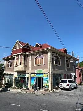 Satılır 6 otaqlı həyət evi — Oğuz 6 otaq