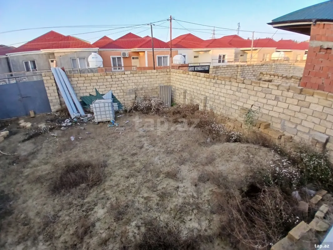 Satılır 3 otaqlı həyət evi 110 m²