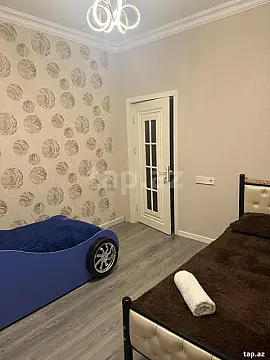 Kirayə verilir 5 otaqlı həyət evi 200 m²