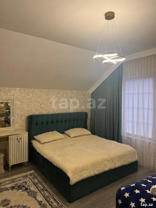 Kirayə verilir 5 otaqlı həyət evi 200 m²