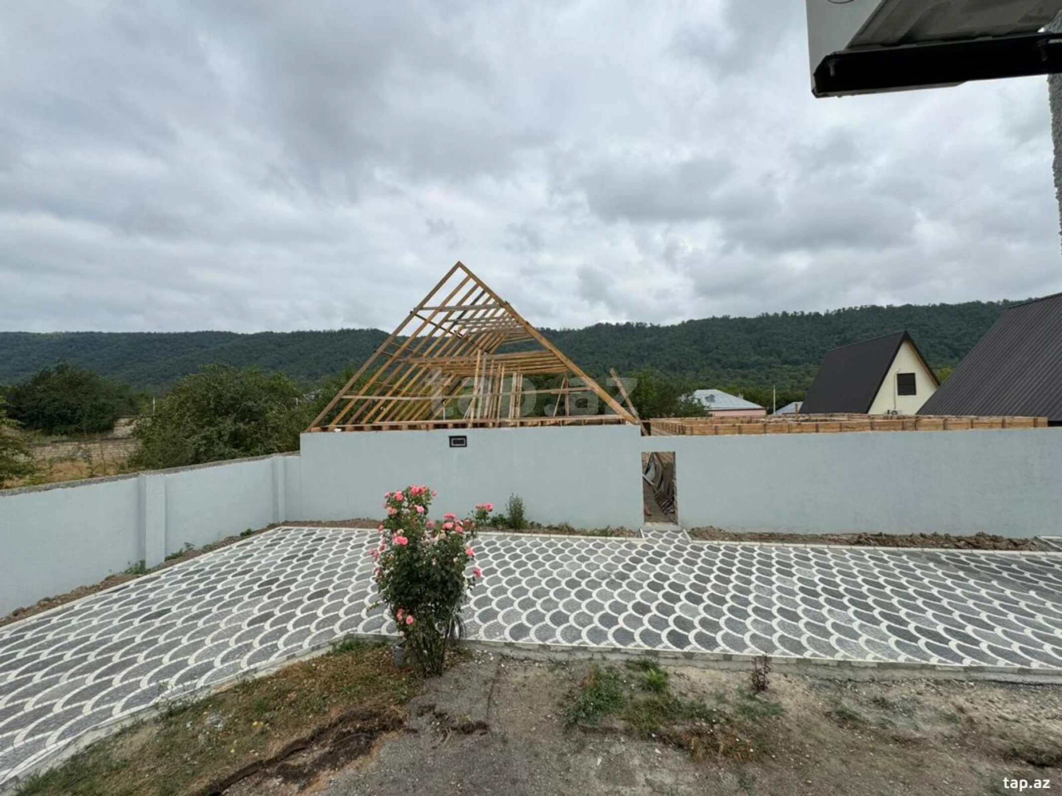 Kirayə verilir 4 otaqlı həyət evi 150 m²