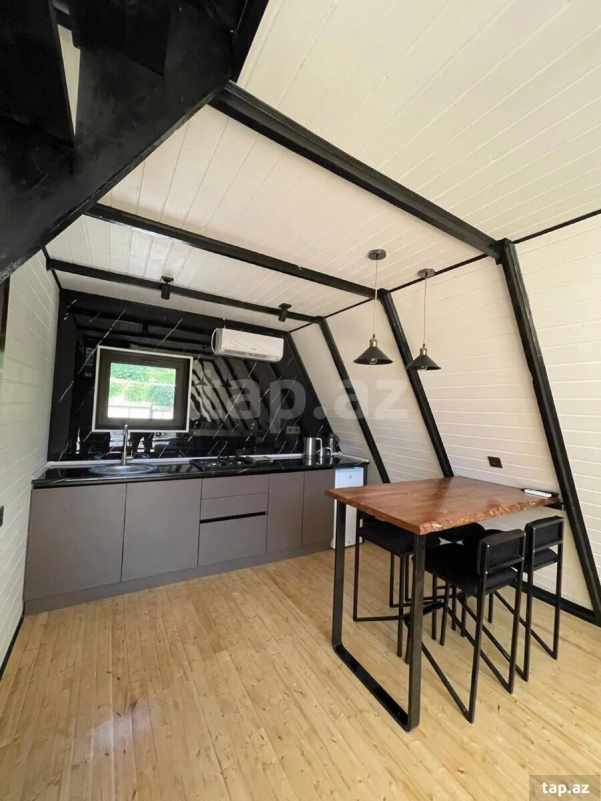 Kirayə verilir 2 otaqlı həyət evi