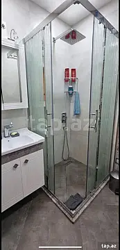 Kirayə verilir 3 otaqlı yeni tikili 120 m²