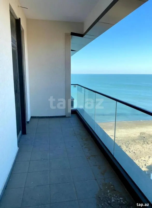 Kirayə verilir 3 otaqlı yeni tikili 120 m²