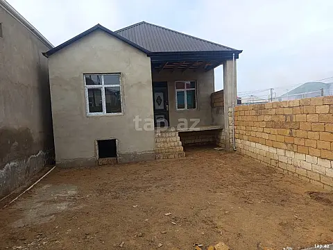 Satılır 3 otaqlı həyət evi