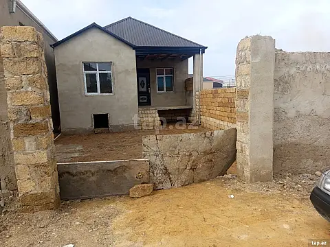 Satılır 3 otaqlı həyət evi